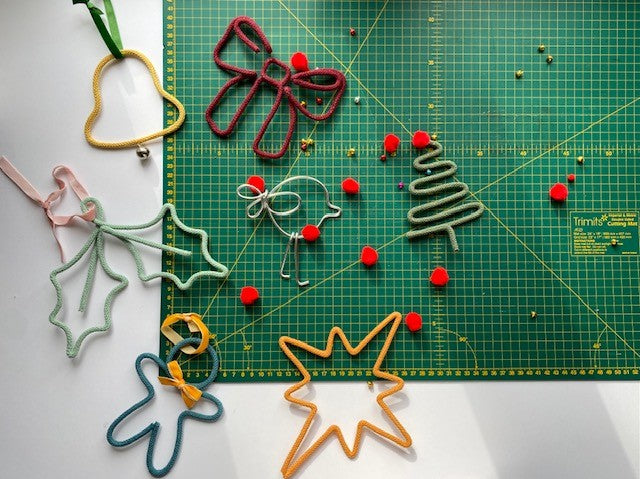 Festive Wire Decorations & Figures